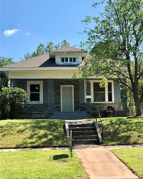 1st image of 724 NW 20th St