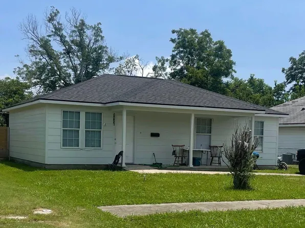 1626 14th St, Port Arthur, TX 77640