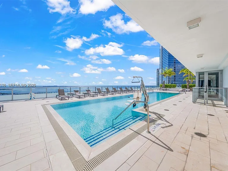 1300 Brickell Bay Dr #2104 — Photo 18