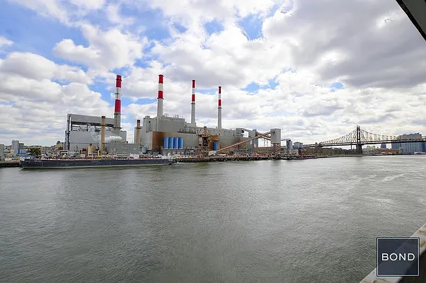 Rented by Bond New York | media 33