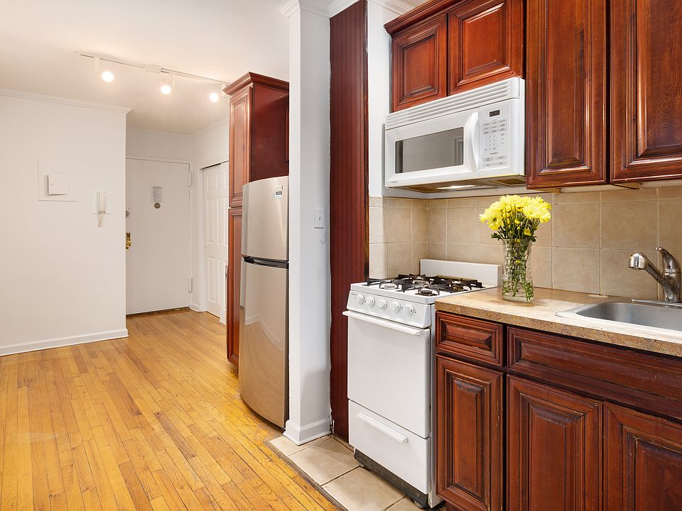 1st image of 1420 York Ave APT 5M