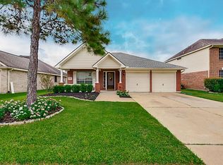 8938 Green Castle Way, Houston, TX 77095