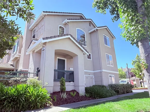 401 Skylark Ct, Danville, CA 94506