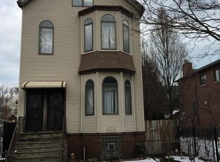 1512 W George St, Chicago, IL 60657