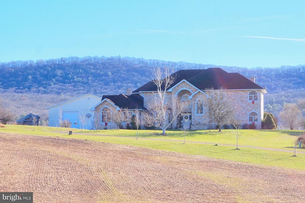 2819 Powells Valley Rd, Halifax, PA 17032 Zillow