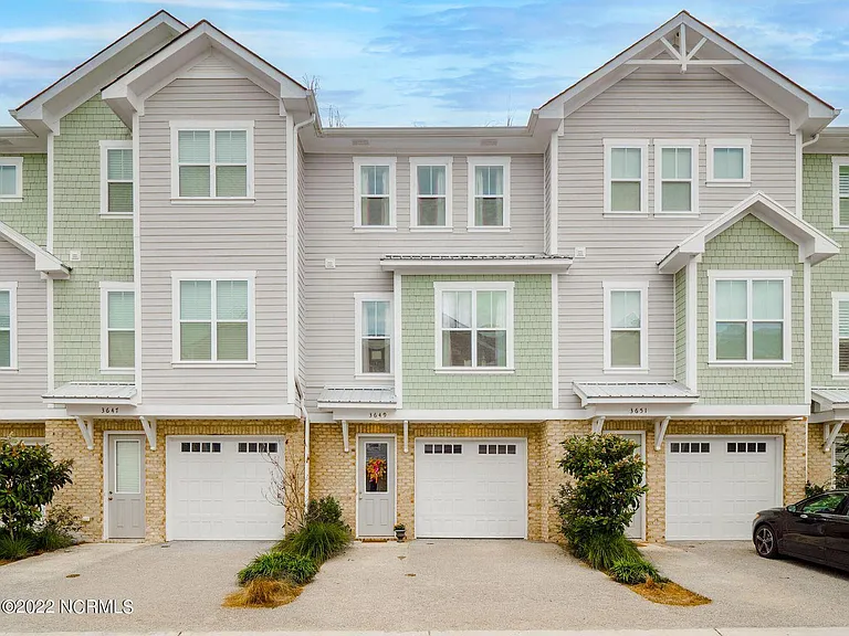 3649 Watch Hill Way — Photo 1