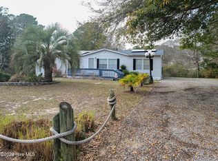 1800 Nottingham Cir SW, Ocean Isle Beach, NC 28469