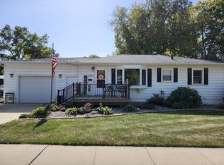 1903 Downing Ave, Waterloo, IA 50701