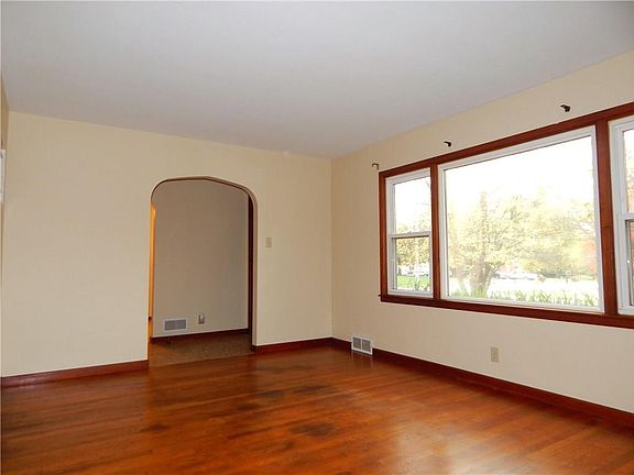 4th image of 2701 Duane Dr