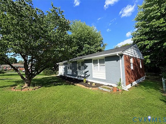 5th image of 1203 Greenville Ave