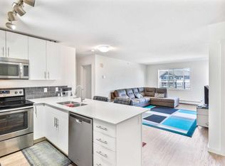 181 N Skyview Ranch Mnr NE #2411, Calgary, AB T3N 0V2