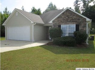 1035 Meriweather Ct, Calera, AL 35040