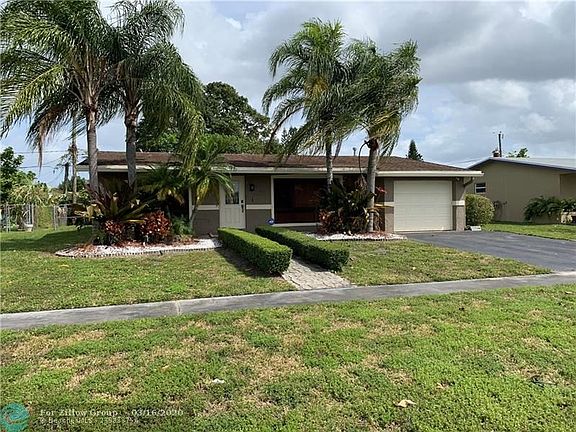 4th image of 2630 NW 94th Way
