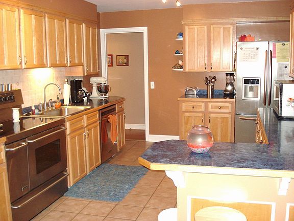 stainless appliances