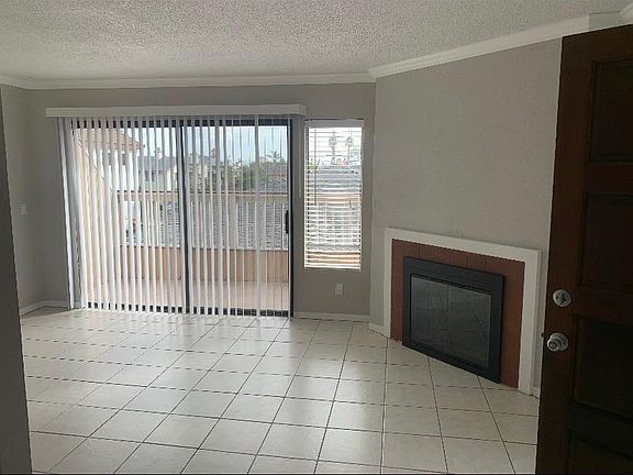 4th image of 1216 Thomas Ave #B
