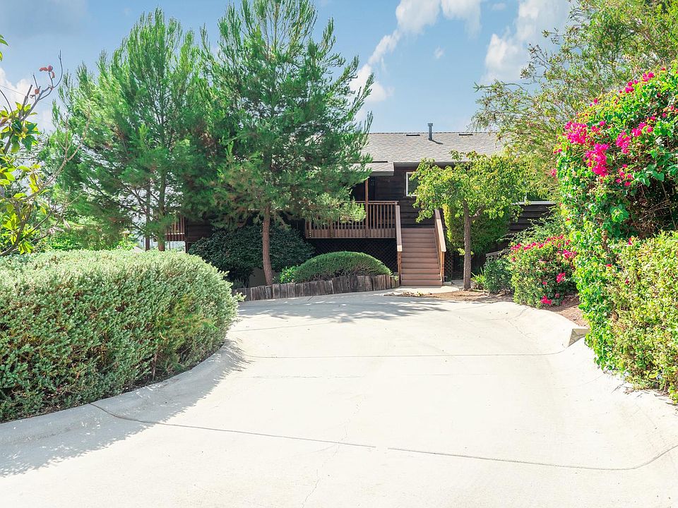 1st image of 9298 Dillon Dr
