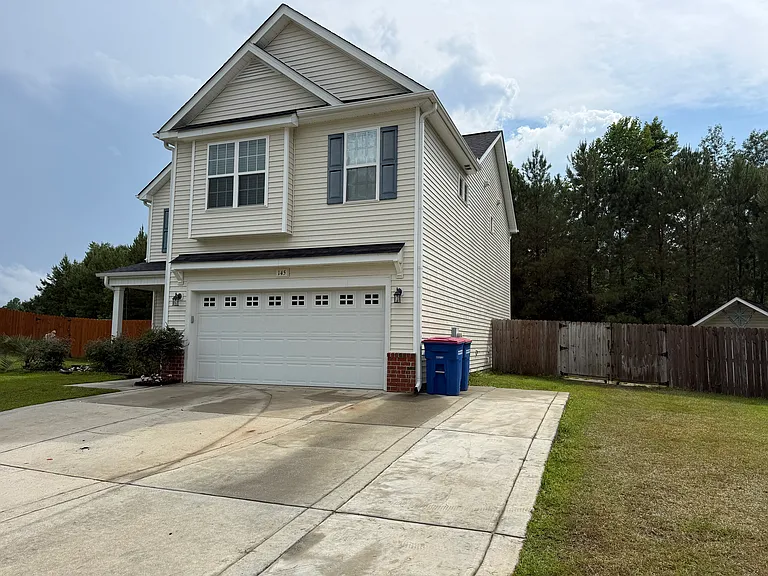 145 Mittams Point Dr — Photo 4