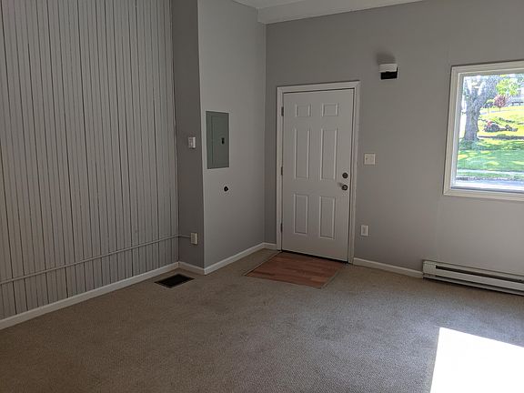 5th image of 513 East St #1N