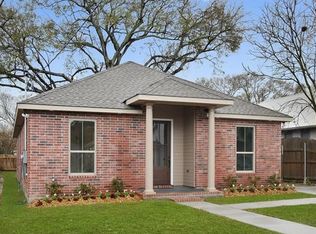 704 N Starrett Rd, Metairie, LA 70003