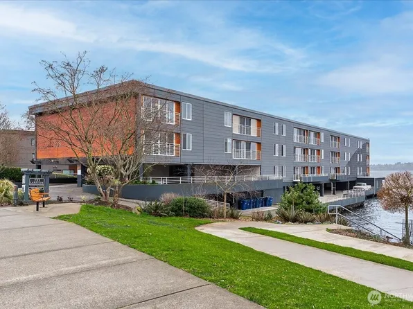 733 Lake Street S #104, Kirkland, WA 98033