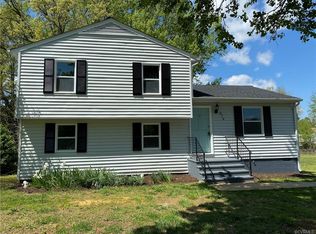 210 Sanderling Ave, Sandston, VA 23150