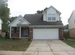 241 Stephanie Dr, Westland, MI 48186