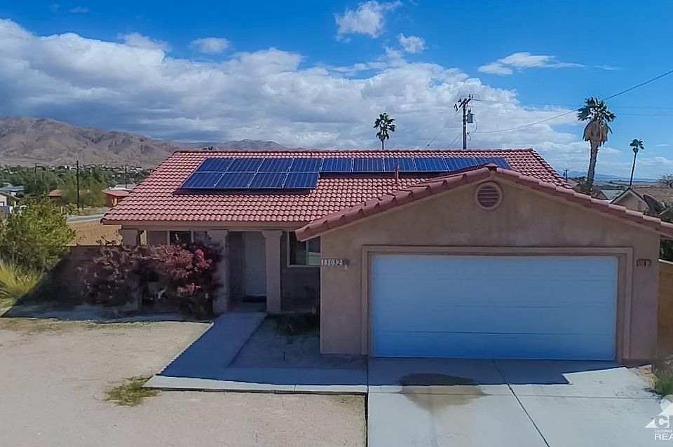 1st image of 13032 Cactus Dr