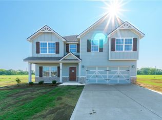 10 Heartland Blvd, Fort Mitchell, AL