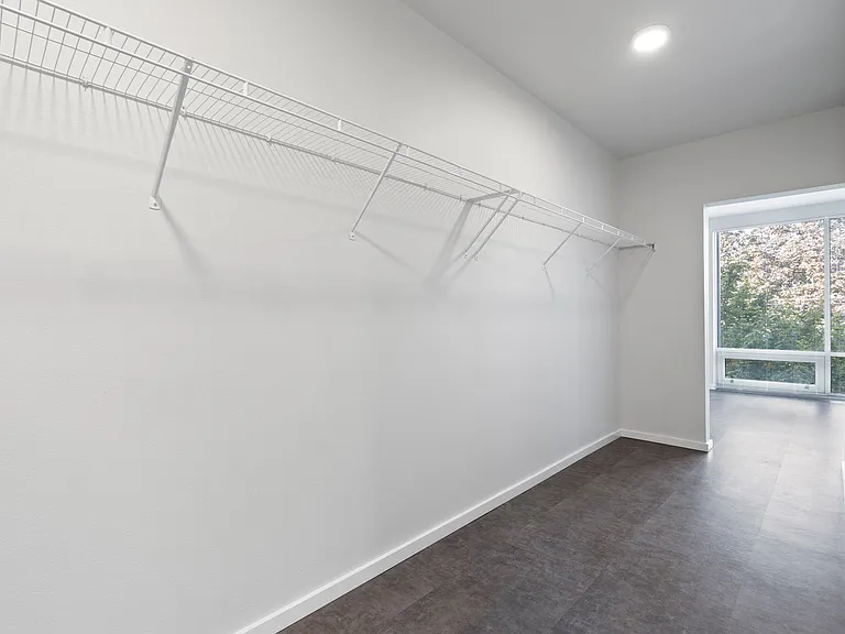 Beryl Apartments — Photo 27