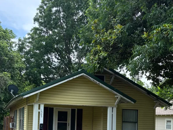 1505 Columbus St, Muskogee, OK 74401