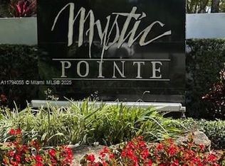 19195 Mystic Pointe Dr APT 2604, Miami, FL 33180