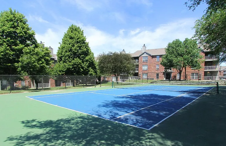 Tanglewood Apartments — Photo 15