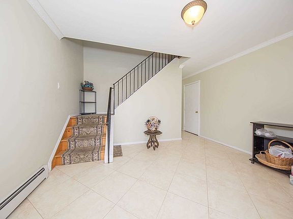 2nd image of 20 Kennedy Ave