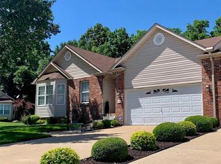 4605 Walker Estates Dr, Saint Louis, MO 63128