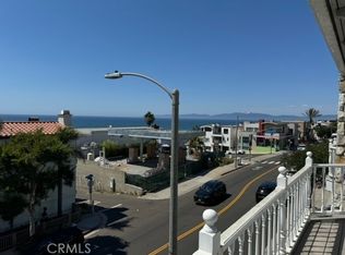 2104 Highland Ave #B, Manhattan Beach, CA 90266