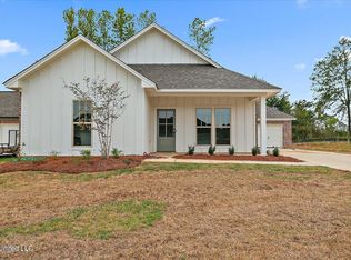 876 Long Leaf Cir, Brandon, MS 39042