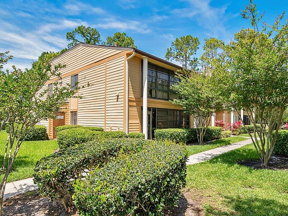 2nd image of 6019 Scotchwood Gln APT 204