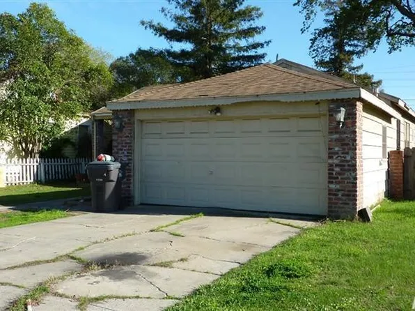 1736 W Roselawn Ave, Stockton, CA 95204