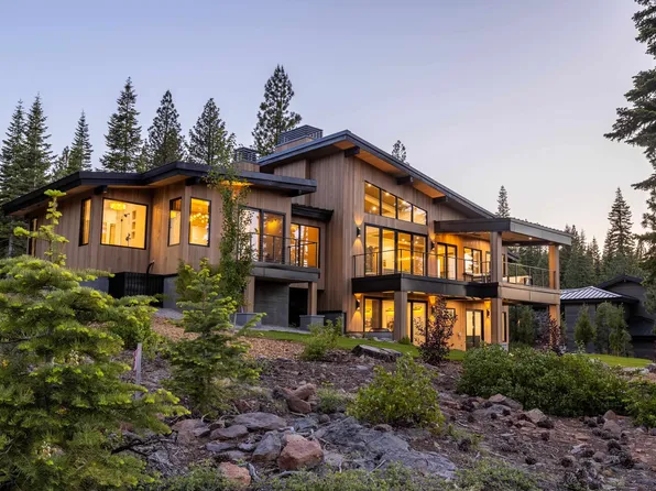 9275 Brae Rd, Truckee, CA 96161