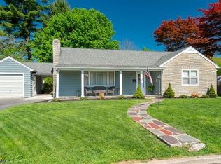 305 E Valley View Ave, Hackettstown, NJ 07840