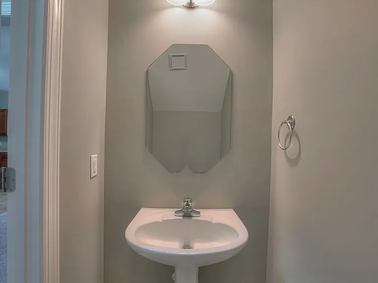 214 Rowlette Cir #214 — Photo 24