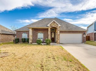 704 Date Ct, Burleson, TX 76028 | Zillow
