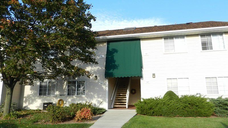 1st image of 1851 Parknoll Ln