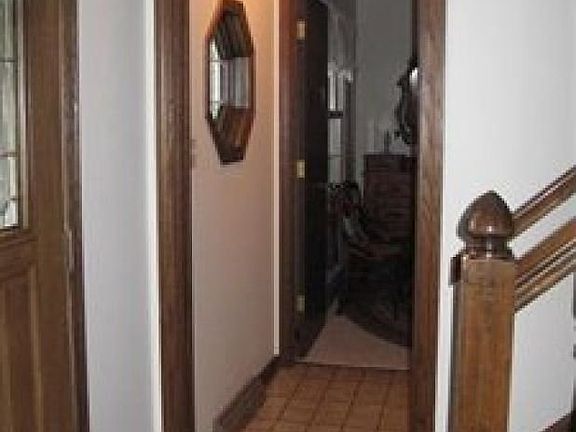 3rd image of 7628 N 2nd Ave
