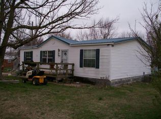 302 S Front St, Exeter, MO 65647