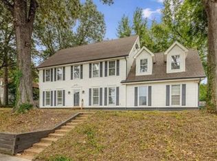 2814 Morning Woods Dr, Cordova, TN 38016