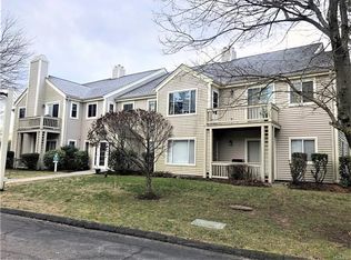 52 Bayberry Dr, Peekskill, NY 10566