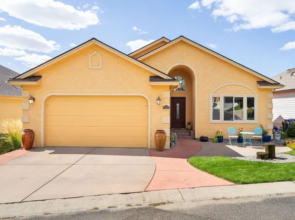 12110 S Troon Ln, Spokane, WA 99223