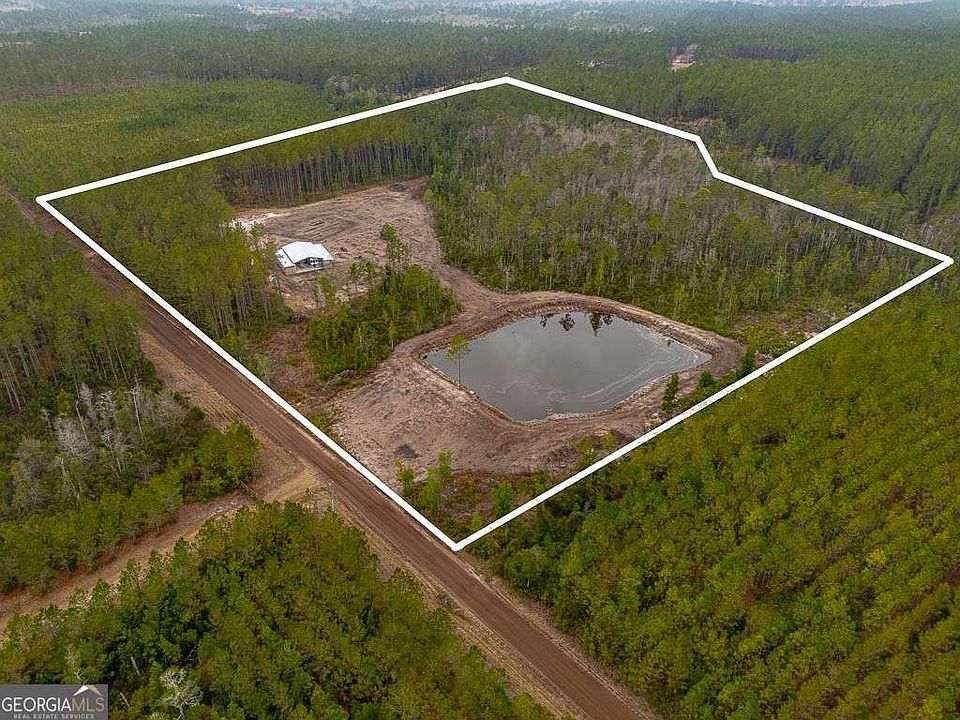 1st image of 918 Chimney Rock Rd