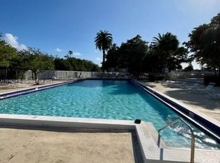 7441 Wayne Ave APT 2D, Miami Beach, FL 33141